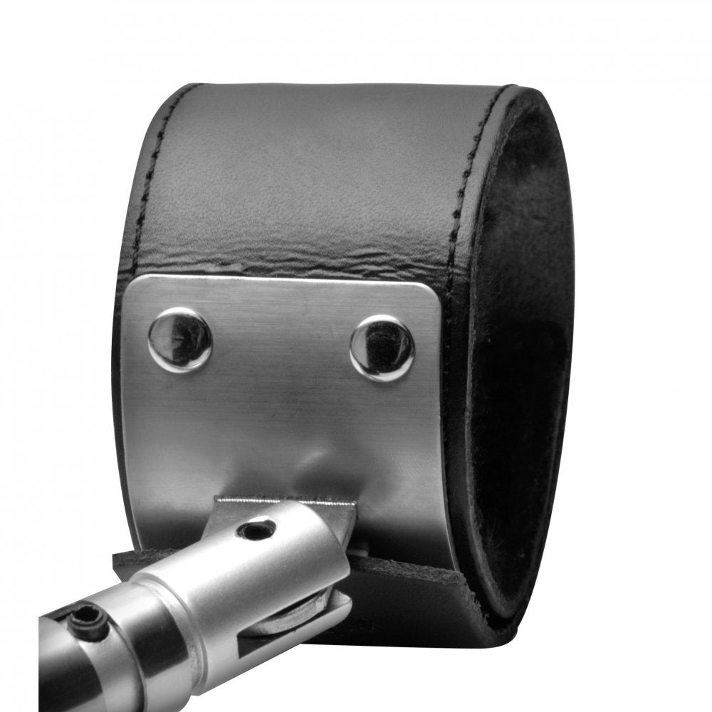 Spreader Bar with Leather Cuffs